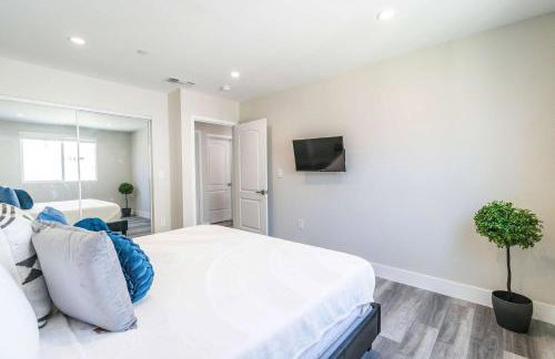 Modern 4BR Stay Premium Beds & Full Kitchen - Foto 47