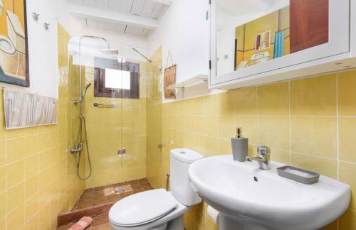 Home2Book Quiet Villa with Private Pool - Photo 21