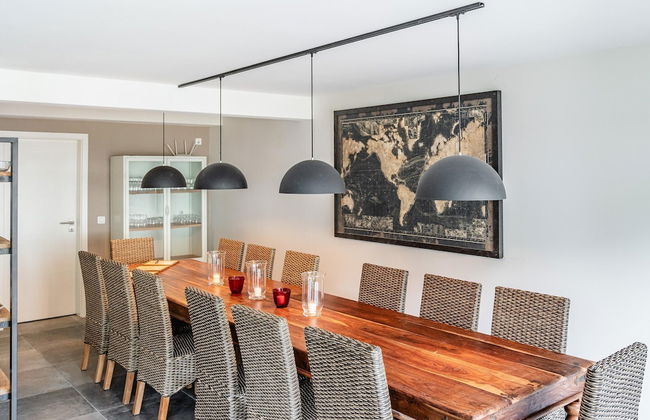 Villa Steps From Castle - Photo 28