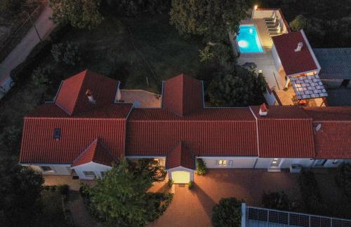 Luxury villa with a swimming pool Poljica, Zadar - 22070 - Foto 3