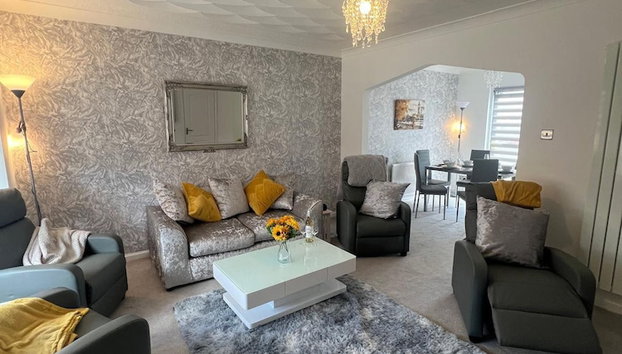 No 6, Ayr, 140m2, New Decor 2024, 3bedroom, detached house, with private gardens - Foto 2, Imagen principal