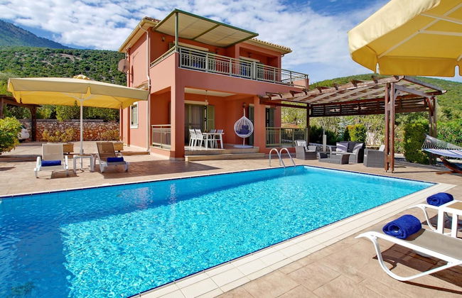 Villa Nireaus With Private Pool Sea Views - Foto 12