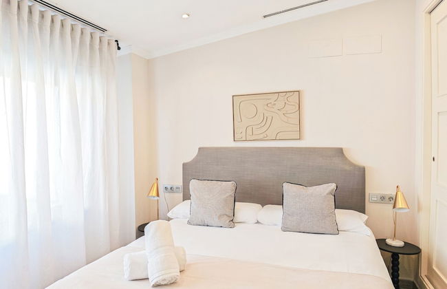 AZZ Sevilla Torre de la Plata - Foto 29