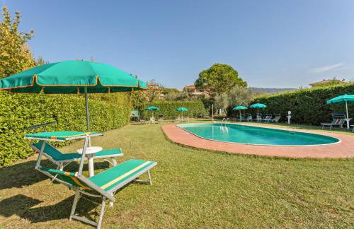 Nice Apartment in Tuoro sul Trasimeno With Pool - Foto 2