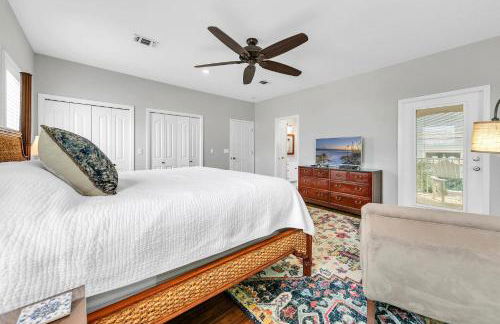 The Spyglass a 5 bed 3 bath house that sleeps 14 and just 67 steps from the beach - Foto 64