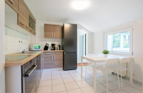 Tolstov Apartments - 3 Room Apartments with Garden - 20 Min Messe DUS & Airport DUS - Foto 4