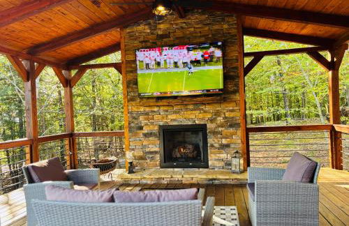 Above Expectations-New Exterior-Sleeps 8-Hot Tub-Games Galore-Nature - Foto 8