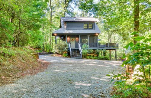 Burton on the Rocks Lake Retreat with Hot Tub! - Foto 2