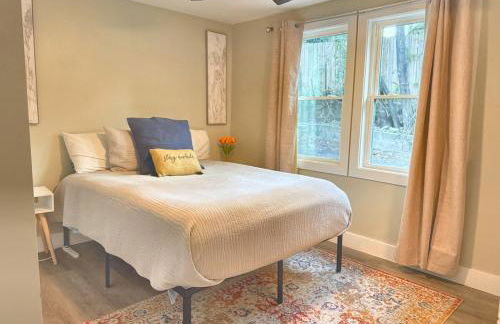 Private Quiet ADU-Guesthouse 10 mins to Airport & Downtown - Foto 2