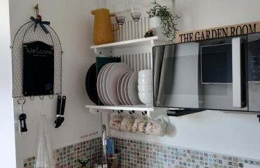 Private Garden Room - Rural Village - Foto 46