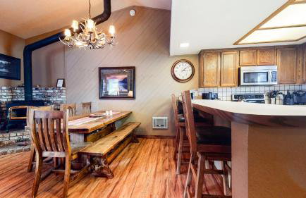 Forest Creek 28 Rustic Updated Condo - Photo 9