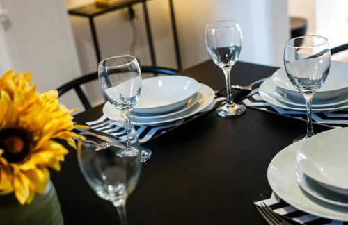 Balfour House - Air Host & Stay - Sleeps 8, free parking - Foto 33