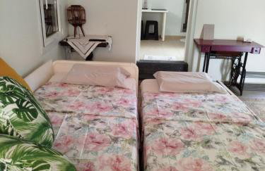 By the sea - Foto 70