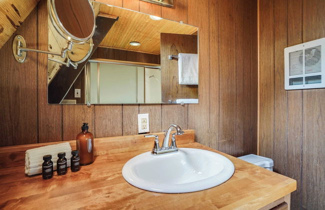 Horizon by Avantstay Stunning A-frame Cabin w/ Hot Tub, Billiards, Lake Views - Foto 20