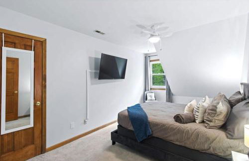 Wooded Retreat with game area and hot tub - Foto 37