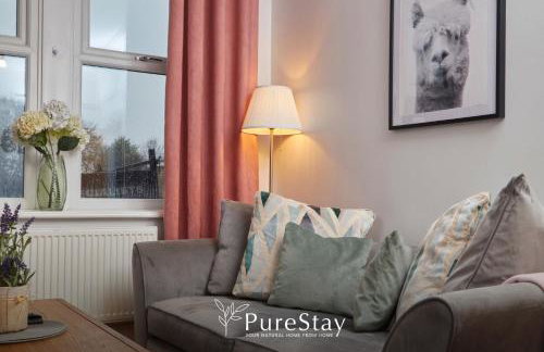 Spacious Bradford House with 4 bedrooms & 6 Beds by PureStay with Parking for 7 nights min! - Foto 10