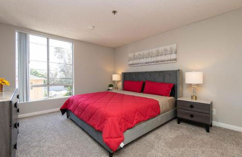 Chic Hollywood Retreat 2Bed Rooftop Pool with Iconic Views - Foto 14