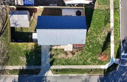 Private Ranch - Entire Home - 3 Bed Room - Hot Tub - King Bed - Fenced Yard - Pets & Kids Welcome - Game Shed - Free WiFi - Foto 38