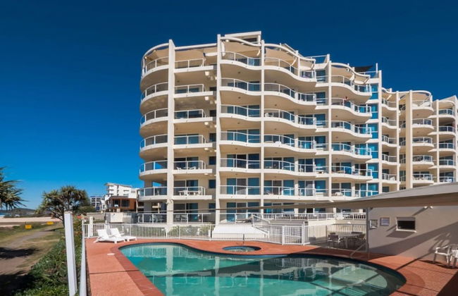 Regency on the Beach - Photo 1