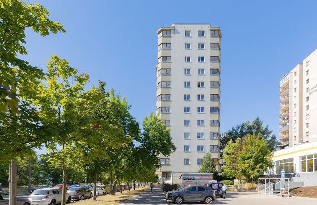 Belgradzka Apartment Warsaw by Renters - Photo 29