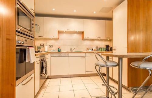 Baywatch - Private Balcony Overlooking Poole Quay - Foto 11