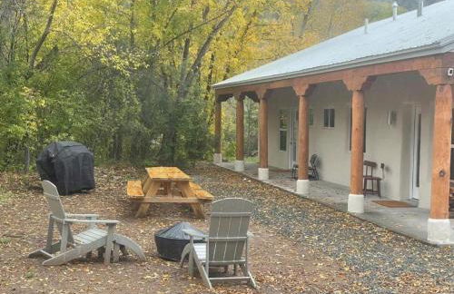 Lovely Vacation Rental on the Pecos River, New Mexico, for Tranquil Stays in Santa Fe - Foto 43