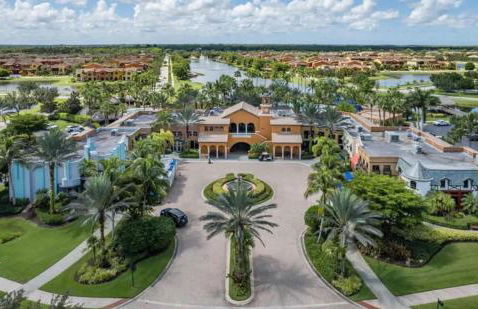 Pool Home in Gated Community - Foto 25