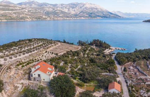 1 Bedroom Stunning Apartment In Kneze - Photo 11