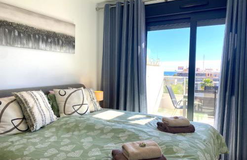 Lujoso Ático en Flamenca Village! - Photo 24