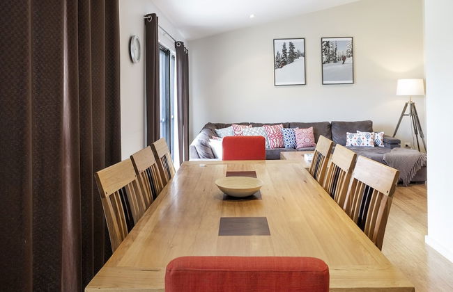 Khione 1 - Modern & spacious with views towards Lake Jindabyne & the mountains beyond - Foto 7