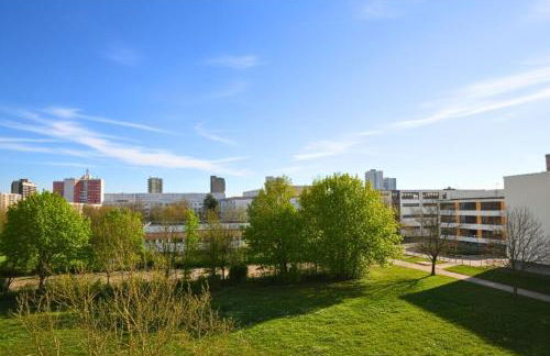 Gemütliches 3-Raum Apartment mit Boxspringbetten, vollausgestattet Küche, Balkon, WLAN, 40 Zoll HD-TV, Parkplätze - Foto 8