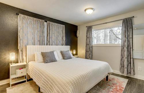 Theater Room and Fire Pit Anchorage Family Retreat - Foto 9