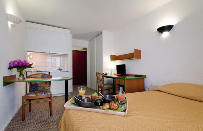 Aparthotel Adagio Access La Défense Place Charras - Foto 25