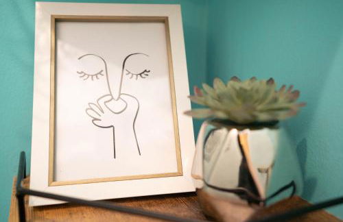 Stylish Apartment in Edinburgh 5 beds 3 Bedrooms - Photo 14