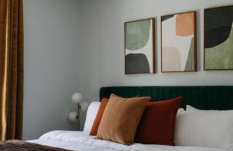 Modern 3BR Near NYC with Pool Table Sleeps 11 - Foto 11