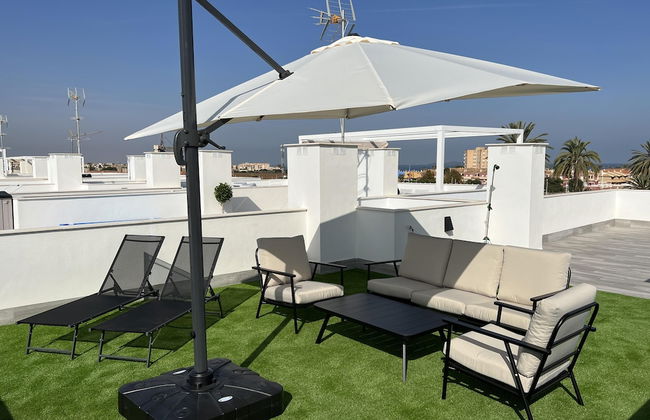 Outstanding 2 bed Apartment With Rooftop sea Views - Foto 26