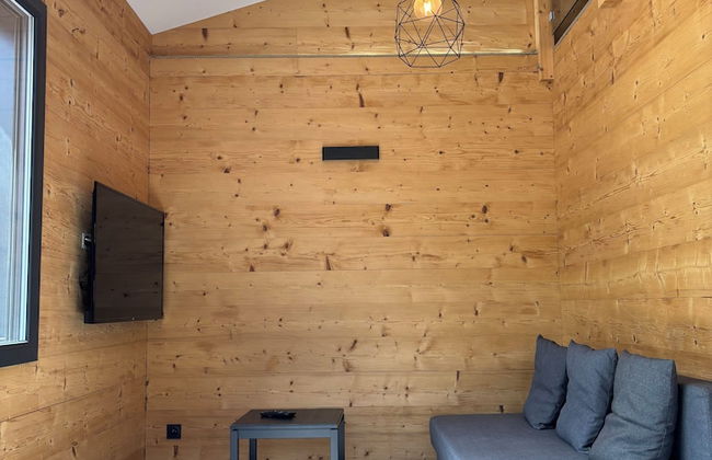 Chalets Perce Neige & Jacuzzi privatif - Photo 13