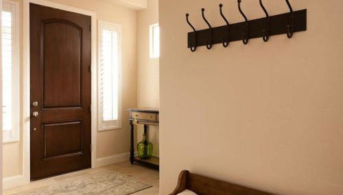 High end furnishings at Zion's Gate 2 - Photo 3
