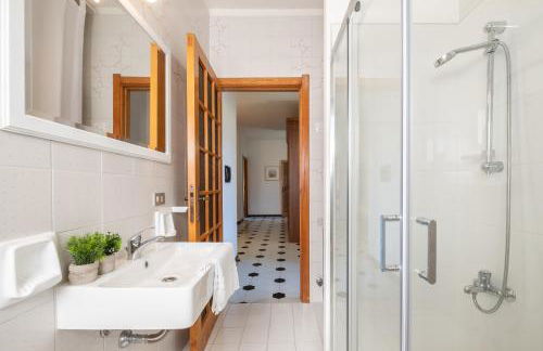 Big Beach Villa S Andrea- Privat Parking-Netflix-Self Ck -450m From the beach - Foto 23