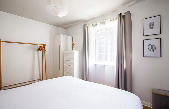 1930's Period Property in Leafy Suburb - Foto 4