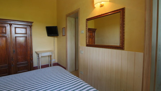 Beautiful Farmhouse in San Gimignano With Pool - Foto 3, Habitación