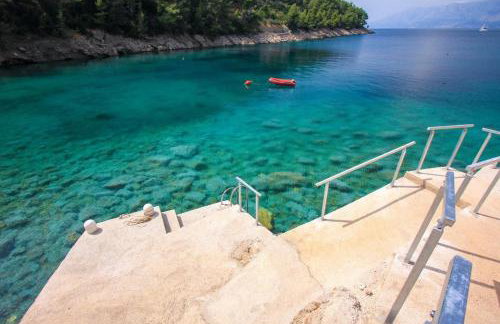 Robinson Bella - Foto 19