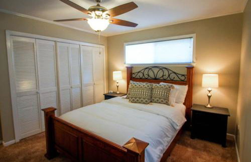 Luxury Midtown Home - Only a few blocks from FGH - Foto 77