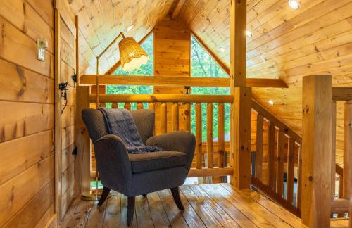 Family Friendly ~ Hocking Hills Cabin ~ Close to Caves, w/Wifi - Foto 23