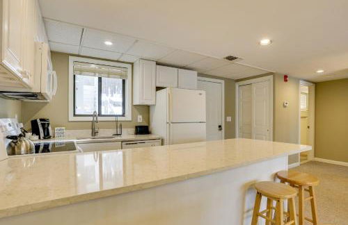 All-Season Lake Wallenpaupack Condo with Views - Foto 11