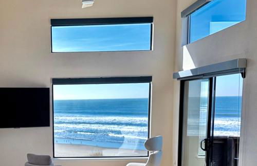 Oceanfront Top Floor Premium One Bedroom with Panoramic View of Monterey Bay, Very Private! - Foto 1