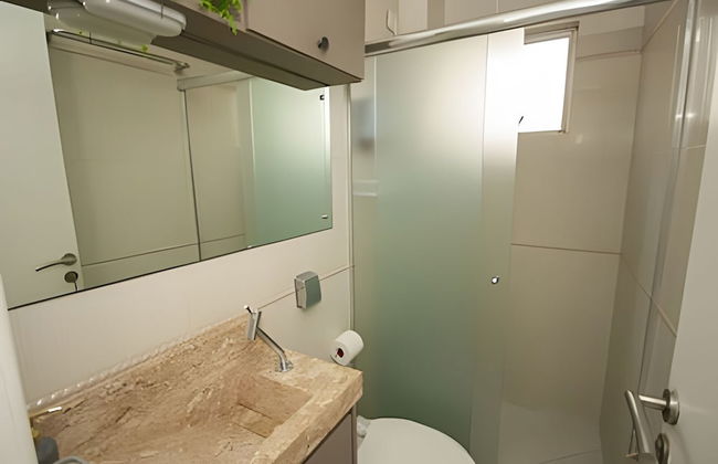 APTO decorado 5 hospedes AC e piscina - Photo 17