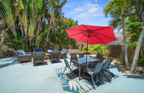 Golf Cart-Jacuzzi-Surfing Abode on Hutchinson Island - Foto 59