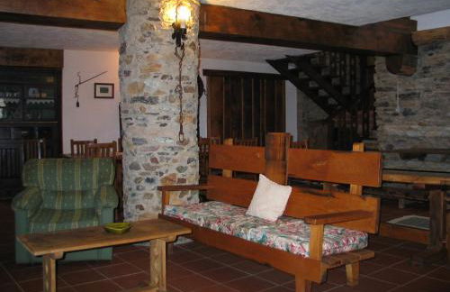 Casa da Bica Gondesende - Photo 31