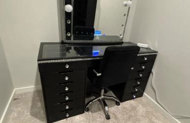 The Canvas Modern 4BR Retreat Rooftop - Photo 19